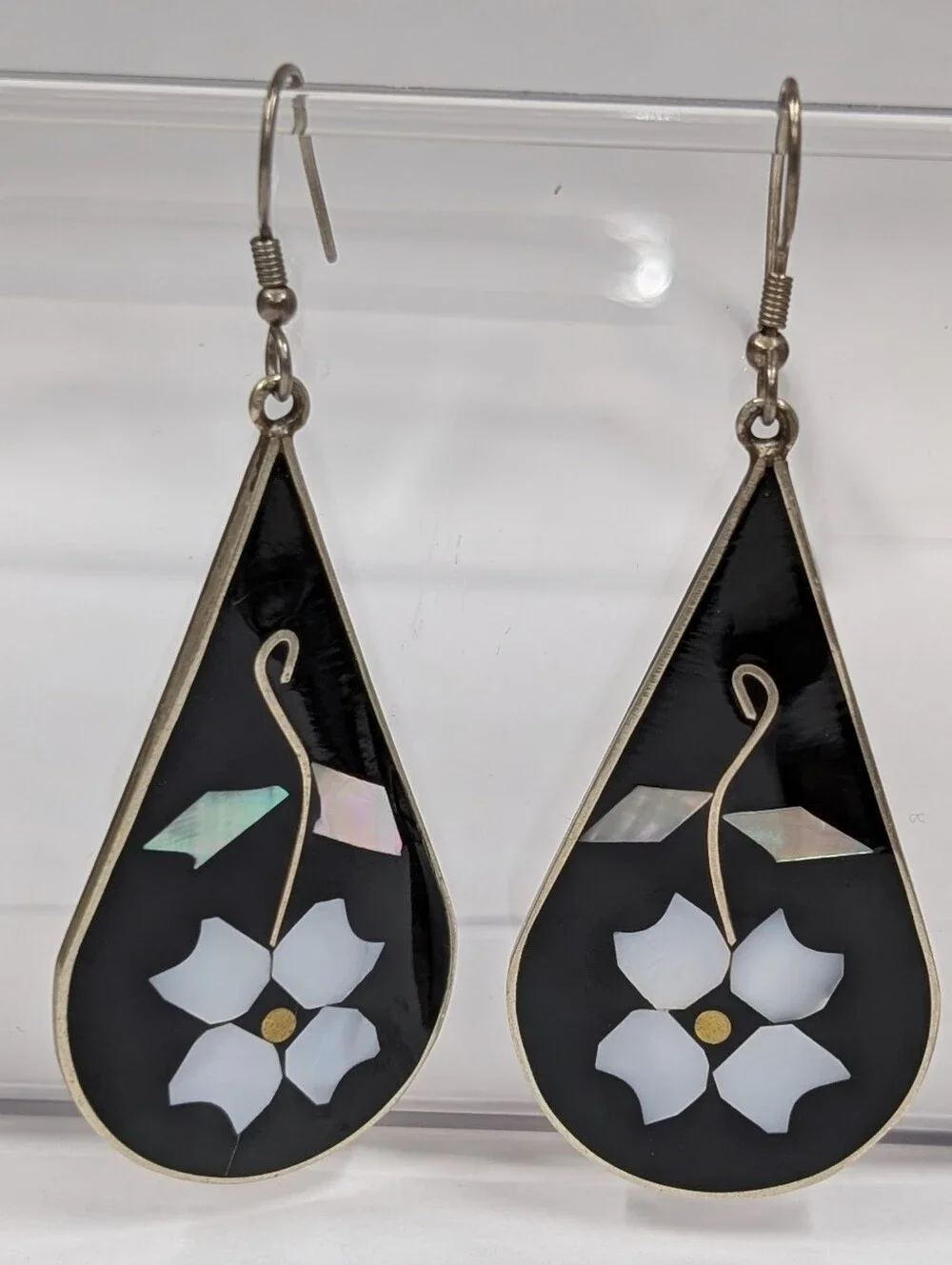 Vintage Alpaca Mexico Teardrop Black Flower Inlay Dangle Earrings